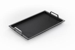 Съд по гастронорм Grill с дръжки, индукционен GN 1/1-20, лят алуминий с Lotan® незалепващо покритие - spareparts.tomeko.bg Съд по гастронорм Grill с дръжки, индукционен GN 1/1-20, лят алуминий с Lotan® незалепващо покритие