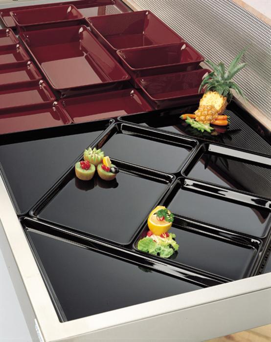 Тава 400х400х530х17 мм, триъгълна, плексиглас, различни цветове - spareparts.tomeko.bg Тава 400х400х530х17 мм, триъгълна, плексиглас, различни цветове