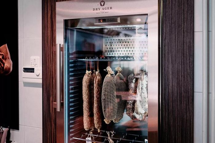 Рафт за шунки и колбаси за витрини за зреене, различни размери - spareparts.tomeko.bg Рафт за шунки и колбаси за витрини за зреене, различни размери